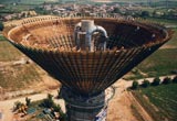 Il serbatoio di carico in fase di costruzione